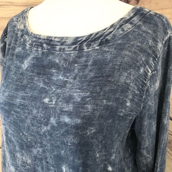 Anthropologie Cloth & Stone Denim Look Bell Sleeve Button Cutout Top Small - Picture 4 of 9